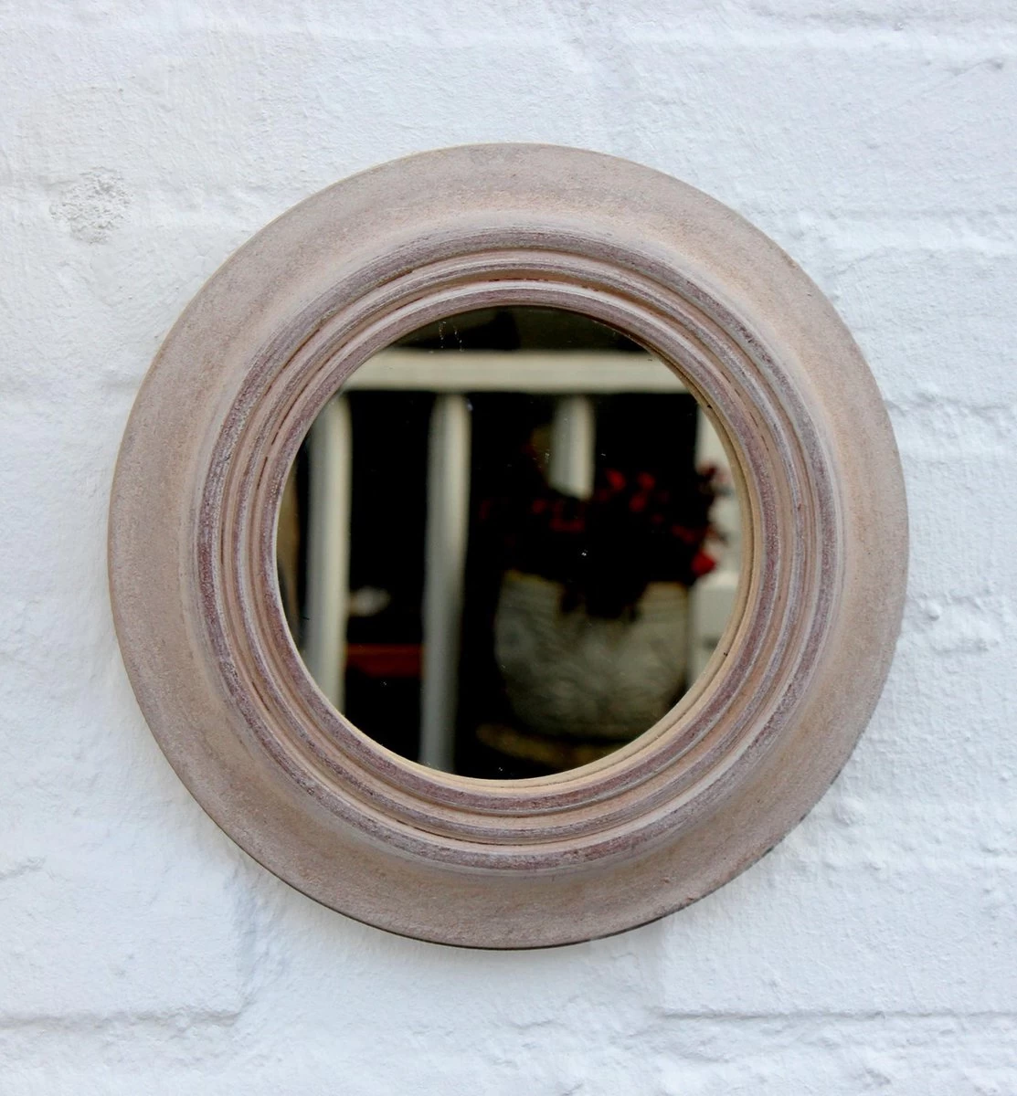 Wandspiegel In Houten Lijst | Houten Spiegel | Tuinspiegel | Buitenspiegel | Glazen Spiegel | Ronde Spiegel | 25 Cm | Muurdecoratie | Wanddecoratie 6 Wandspiegel In Houten Lijst | Houten Spiegel | Tuinspiegel | Buitenspiegel | Glazen Spiegel | Ronde Spiegel | 25 Cm | Muurdecoratie | Wanddecoratie - Afbeelding 4