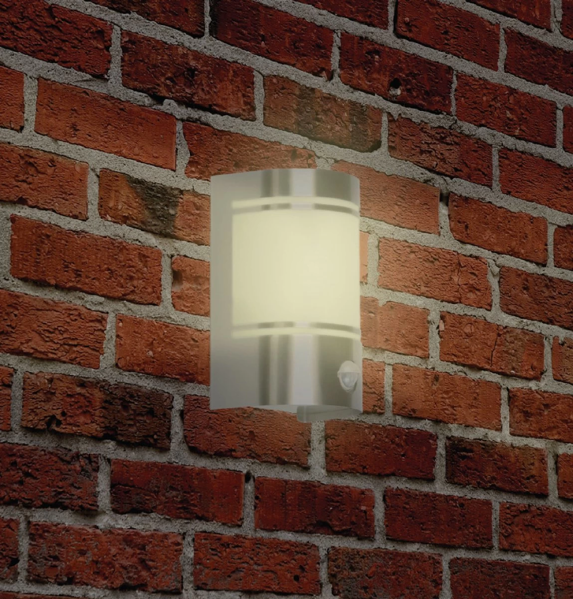 Smartwares Alicante Wandlamp – Roestvrijstaal – Bewegingssensor – E27 Fitting - 10.010.26 15 Smartwares Alicante Wandlamp – Roestvrijstaal – Bewegingssensor – E27 Fitting - 10.010.26 - Afbeelding 13