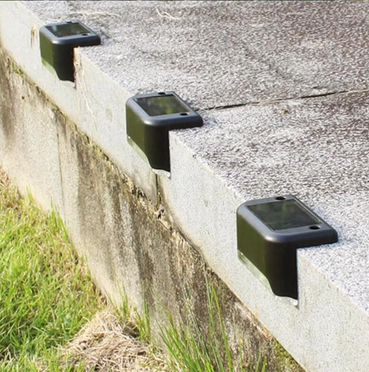 Merkloos Tuinverlichting 8 STUKS - Led Lamp - Tuinverlichting Op Zonneenergie - Tuinverlichting Led Buiten - Tuinverlichting Solar - Waterdichte - Tuinhek Lampjes 13 Merkloos Tuinverlichting 8 STUKS - Led Lamp - Tuinverlichting Op Zonneenergie - Tuinverlichting Led Buiten - Tuinverlichting Solar - Waterdichte - Tuinhek Lampjes - Afbeelding 11