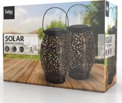 Gadgy Solar Oosterse Lantaarn - Tafellamp Set Van 2 – Solar Tuinverlichting Op Zonneenergie – Led Buitenverlichting Met Dag/Nacht Sensor - Hanglamp - Tuinlantaarn - 21.5 X Ø15CM - Brons - Metaal -Philips Hue Winkel 1200x1011 7