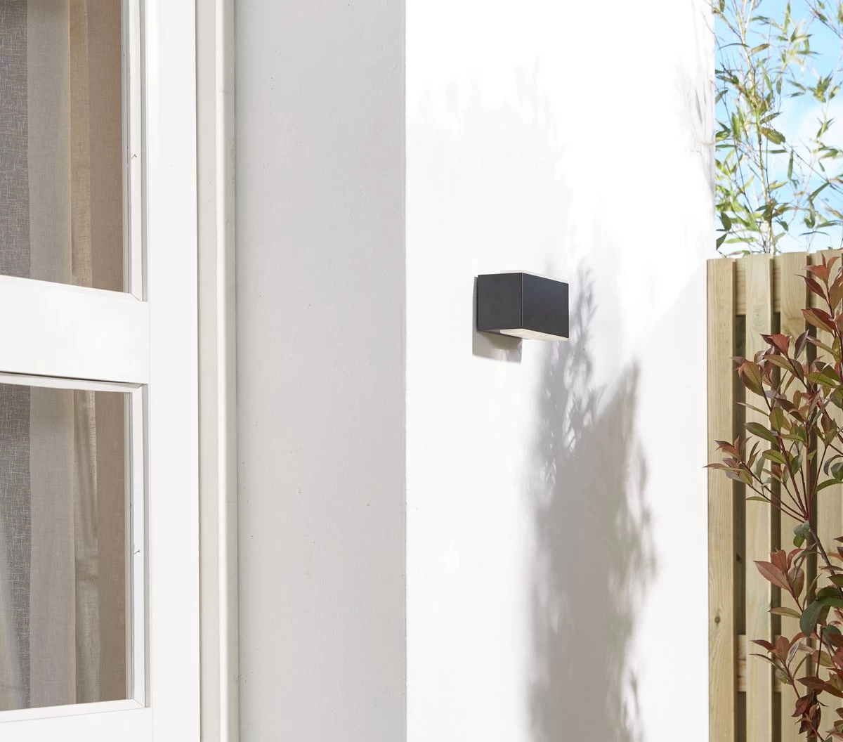 Luxform Cube - Wandlamp - Oplaadbare USB LED 5 Luxform Cube - Wandlamp - Oplaadbare USB LED - Afbeelding 3