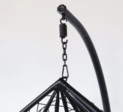 Egg Hangstoel Roundabout Zwart -Philips Hue Winkel 1200x1098