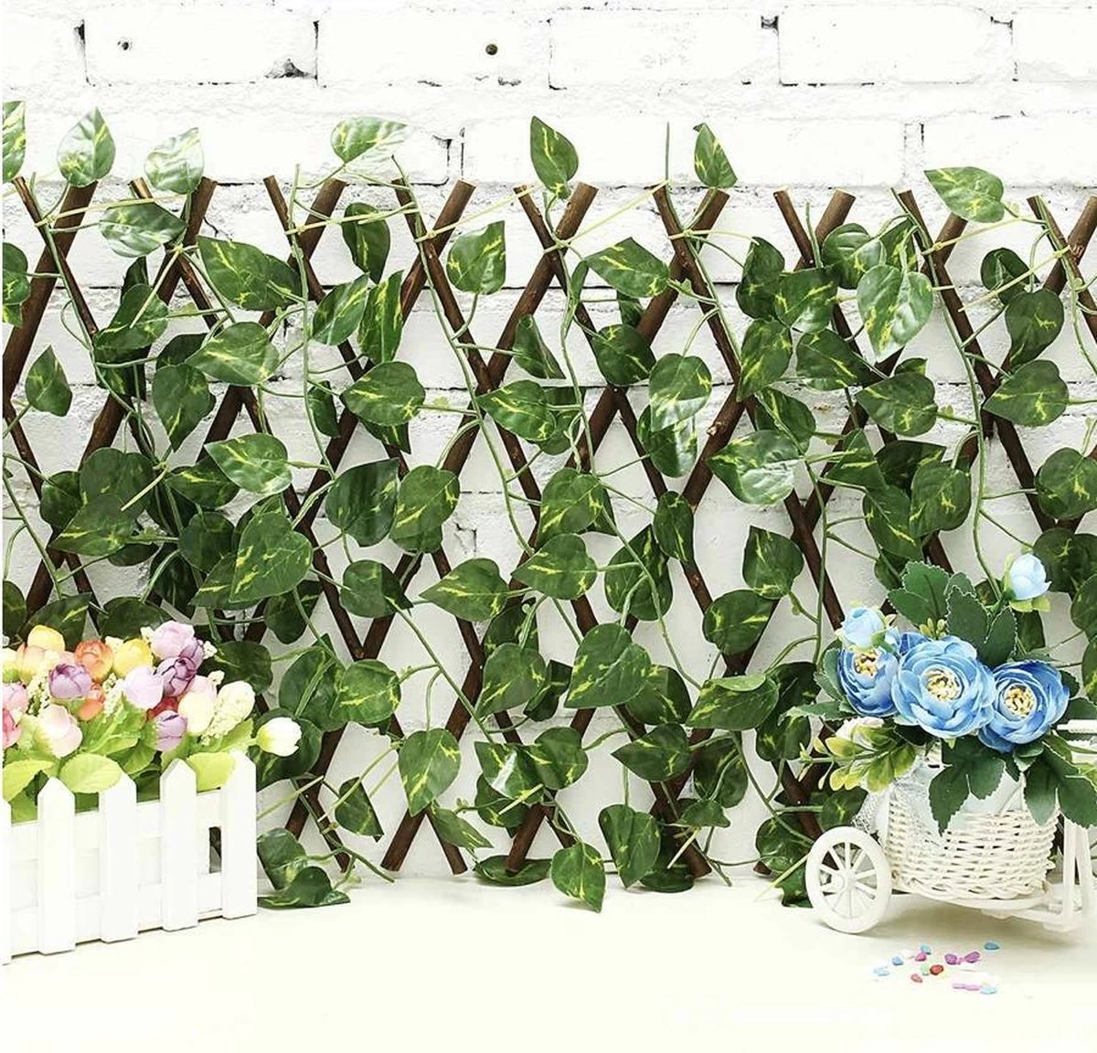 Merkloos TUINSCHERM VAN WILGENHOUT (UITREKBAAR TOT 2 METER) - Kunsthaag - Kunst Hangplant - Hedera - Klimop Kunstplanten Voor Binnen En Buiten - Hedera Helix - Namaak Planten - Kunst Klimop - Sinterklaas - Kerst 7 Merkloos TUINSCHERM VAN WILGENHOUT (UITREKBAAR TOT 2 METER) - Kunsthaag - Kunst Hangplant - Hedera - Klimop Kunstplanten Voor Binnen En Buiten - Hedera Helix - Namaak Planten - Kunst Klimop - Sinterklaas - Kerst - Afbeelding 5