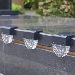 Sense14 – Buitenlamp Dag Nacht Sensor – 4 Stuks - Warmlicht – Balkon, Wand Of Leuning - Tuinverlichting - RGB-Kleurentuinlamp - Zonne Energie – Buitenlamp Met Schemersensor -Philips Hue Winkel 1200x1198 38