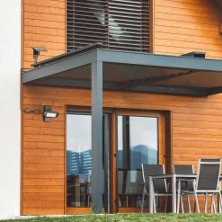 B.K.Licht - Buitenlamp - Wandlamp Buiten - Schijnwerper - Solar - Zonne-energie - Met Bewegingssensor - Floodlight - Tuin - Zwart - IP44 -Philips Hue Winkel 1200x1200 1829