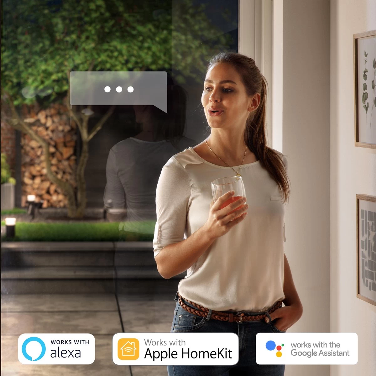Philips Hue Lily Tuinspot Starterspakket Met Hue Bridge - Prikspot White And Color Ambiance - Prikspots Voor Buiten - Tuinverlichting - 3 Spots - Zwart 6 Philips Hue Lily Tuinspot Starterspakket Met Hue Bridge - Prikspot White And Color Ambiance - Prikspots Voor Buiten - Tuinverlichting - 3 Spots - Zwart - Afbeelding 4