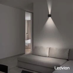 Ledvion Wandlamp Buiten - Zwart - 6W - 3000K - Up Down Light - IP54 27 Ledvion Wandlamp Buiten - Zwart - 6W - 3000K - Up Down Light - IP54 -Philips Hue Winkel 1200x1200 2311