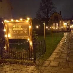 Lichtsnoer - 50 Meter Met 50 Lampen - 0,7W LEDs Op Stokjes - Kleur Van Gloeilamp (2650K) -Philips Hue Winkel 1200x1200 2462