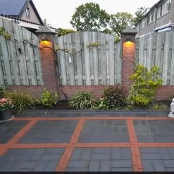 Solar Wandlamp Buiten 'Sven' Recht - Downlight - Warm Wit Licht - Wandlamp Op Zonne-energie -Philips Hue Winkel 1200x1200 2530