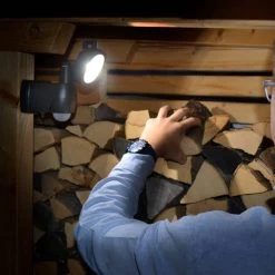 Brennenstuhl LED Batterij Buitenlamp LUFOS / Draadloze LED Buitenlamp Met Sensor En Batterij (Schijnwerper Op Batterijen Met 4 Hoogwaardige Merk-LED's, 210 Lumen, Voor Buitengebruik IP44) -Philips Hue Winkel 1200x1200 2589