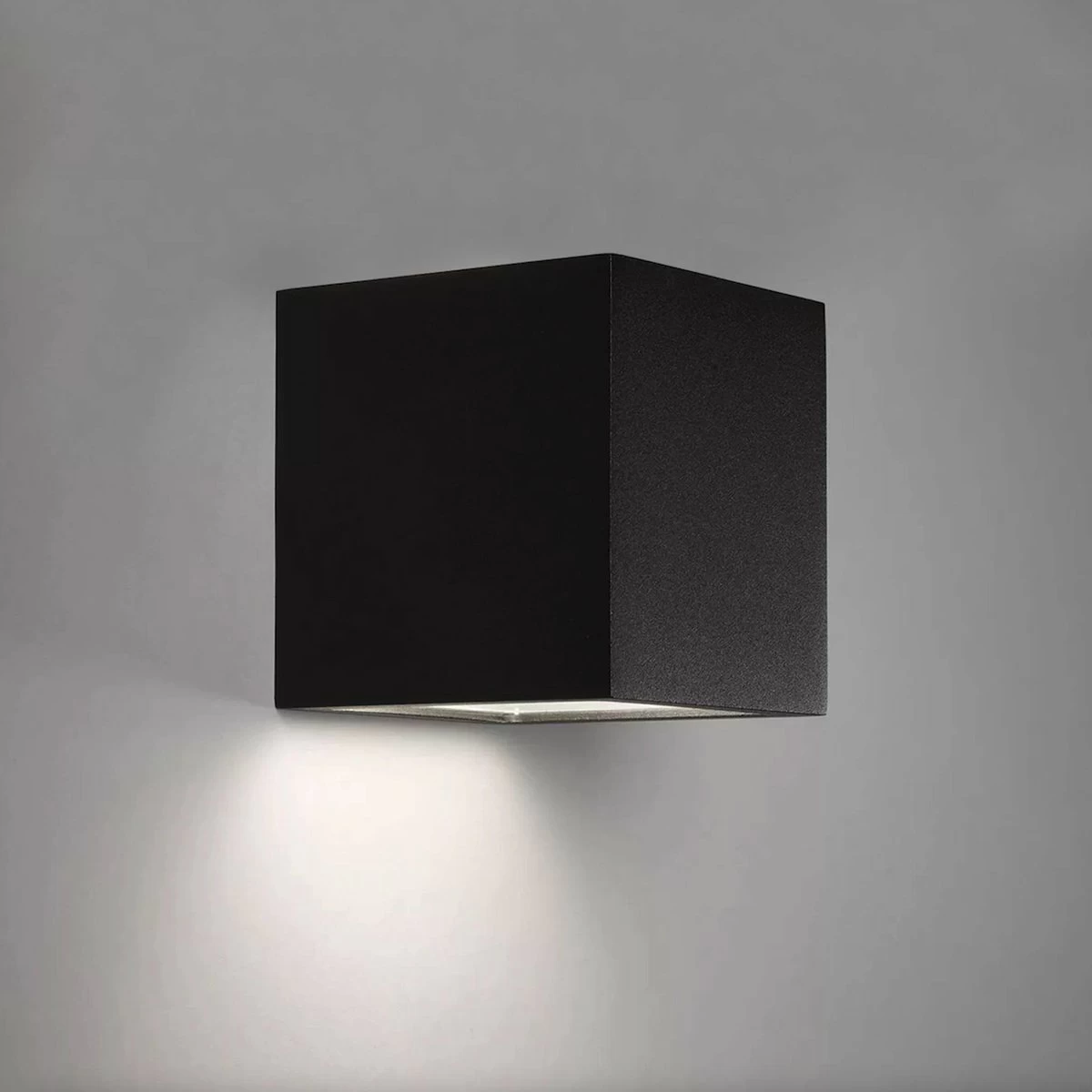 Goliving Solar Kubus Wandlamp Buiten - Solar Tuinverlichting - Zonne Energie Buitenverlichting - Buitenlamp - Zwart 3 Goliving Solar Kubus Wandlamp Buiten - Solar Tuinverlichting - Zonne Energie Buitenverlichting - Buitenlamp - Zwart