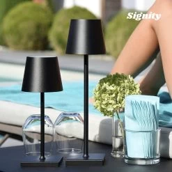 Signity® Mini Oplaadbare Tafellamp - Tafellamp Slaapkamer En Woonkamer - Draadloze Tafellamp Voor Binnen En Buiten - Draadloze Tafellamp Op Batterijen- Tafellamp Oplaadbaar - Tafellamp Zwart - 26cm 19 Signity® Mini Oplaadbare Tafellamp - Tafellamp Slaapkamer En Woonkamer - Draadloze Tafellamp Voor Binnen En Buiten - Draadloze Tafellamp Op Batterijen- Tafellamp Oplaadbaar - Tafellamp Zwart - 26cm -Philips Hue Winkel 1200x1200 3389