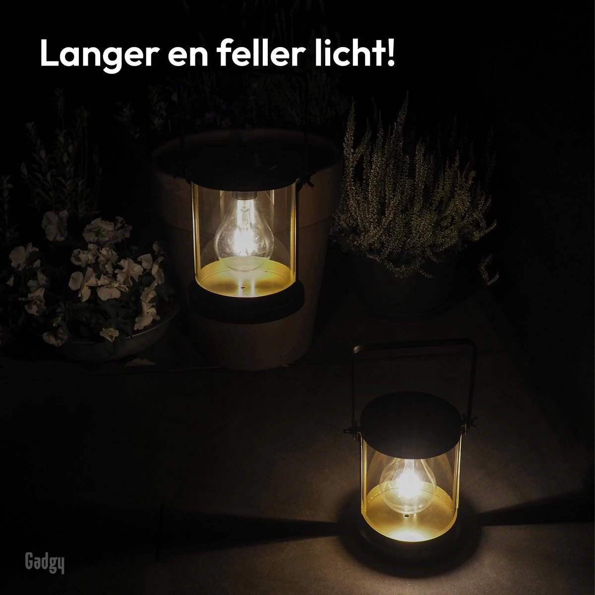 Gadgy Solar Lantaarn Glas Met Led Gloeilamp - Tafellamp Set Van 2 - Solar Tuinverlichting Op Zonneenergie - Led Buitenverlichting Met Dag/Nacht Sensor - Tuinlantaarn - 16.5x14.5CM 6 Gadgy Solar Lantaarn Glas Met Led Gloeilamp - Tafellamp Set Van 2 - Solar Tuinverlichting Op Zonneenergie - Led Buitenverlichting Met Dag/Nacht Sensor - Tuinlantaarn - 16.5x14.5CM - Afbeelding 4