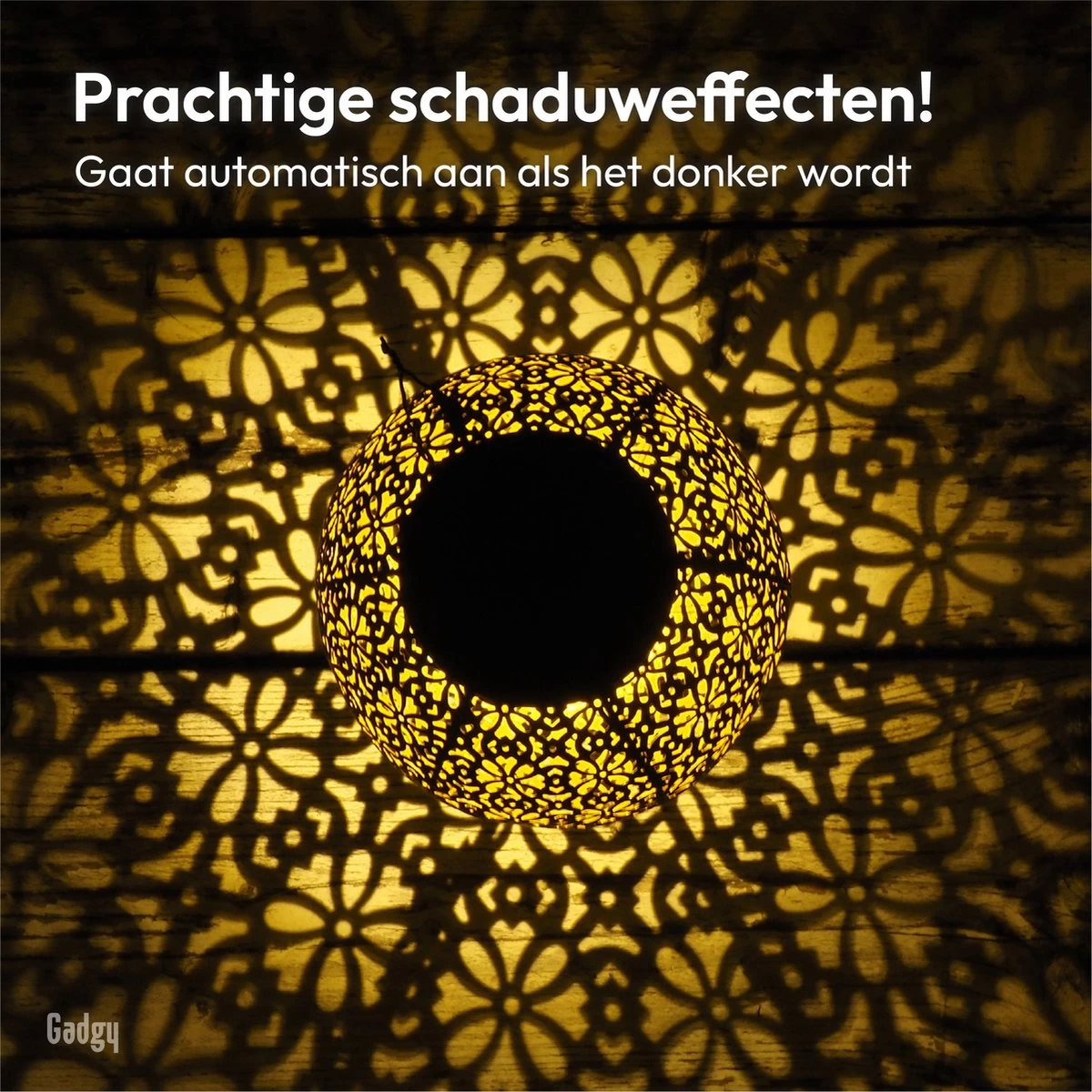 Gadgy Solar Tuinpad Met Grondspies - Solar Tuinverlichting Set Van 2 St. - Tuinfakkel 34CM Hoog - Tuinverlichting Op Zonneenergie Buiten - Led Buitenverlichting Met Sensor - Tuinsteker - Brons Kleurig Metaal 7 Gadgy Solar Tuinpad Met Grondspies - Solar Tuinverlichting Set Van 2 St. - Tuinfakkel 34CM Hoog - Tuinverlichting Op Zonneenergie Buiten - Led Buitenverlichting Met Sensor - Tuinsteker - Brons Kleurig Metaal - Afbeelding 5