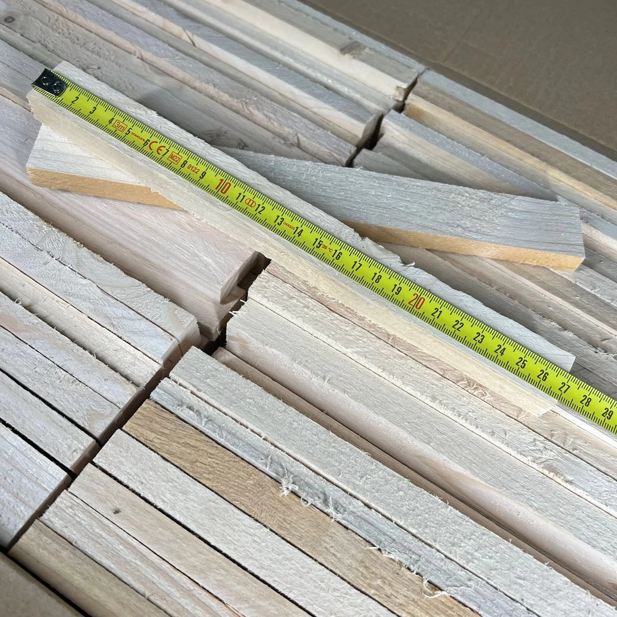 Aanmaakhout 12,5kg-15kg Vuren Gedroogd 6 Aanmaakhout 12,5kg-15kg Vuren Gedroogd - Afbeelding 4