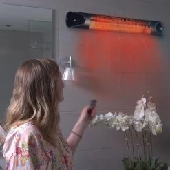 Livington Instant Heater - Infrarood Terrasverwarmer - 2000W - Binnen En Buiten - Bewegingssensor - IPX4 - Met Afstandsbediening -Philips Hue Winkel 1200x1200 4245