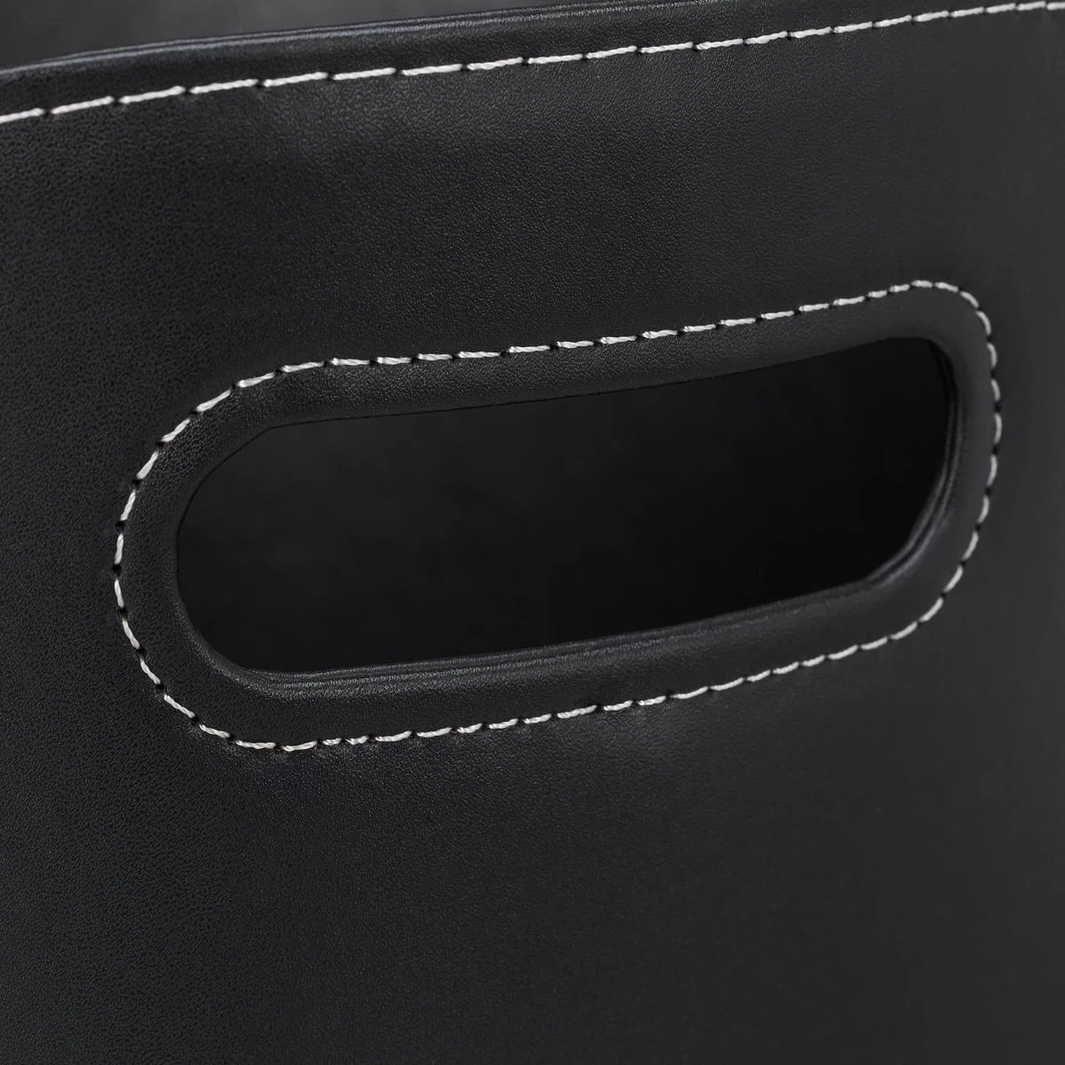 Relaxdays Houtmand Kunstleer - Haardhout Mand Zwart - Opbergmand - Haardmand - L 9 Relaxdays Houtmand Kunstleer - Haardhout Mand Zwart - Opbergmand - Haardmand - L - Afbeelding 7