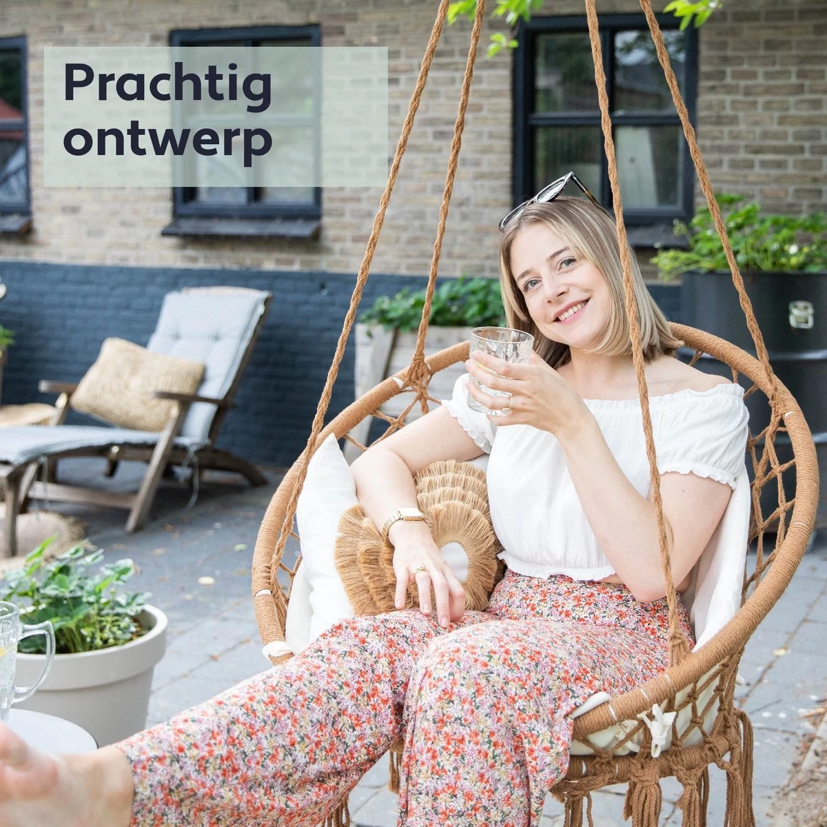 Vita5 Macramé Hangstoel - Voor Binnen En Buiten - Zonder Standaard - Incl. Kussen, Boekenvak En Beschermhoes - Tot 150kg - Bruin/Beige 6 Vita5 Macramé Hangstoel - Voor Binnen En Buiten - Zonder Standaard - Incl. Kussen, Boekenvak En Beschermhoes - Tot 150kg - Bruin/Beige - Afbeelding 4