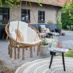 Vita5 Macramé Hangstoel - Voor Binnen En Buiten - Zonder Standaard - Incl. Kussen, Boekenvak En Beschermhoes - Tot 150kg - Bruin/Beige 24 Vita5 Macramé Hangstoel - Voor Binnen En Buiten - Zonder Standaard - Incl. Kussen, Boekenvak En Beschermhoes - Tot 150kg - Bruin/Beige -Philips Hue Winkel 1200x1200 89