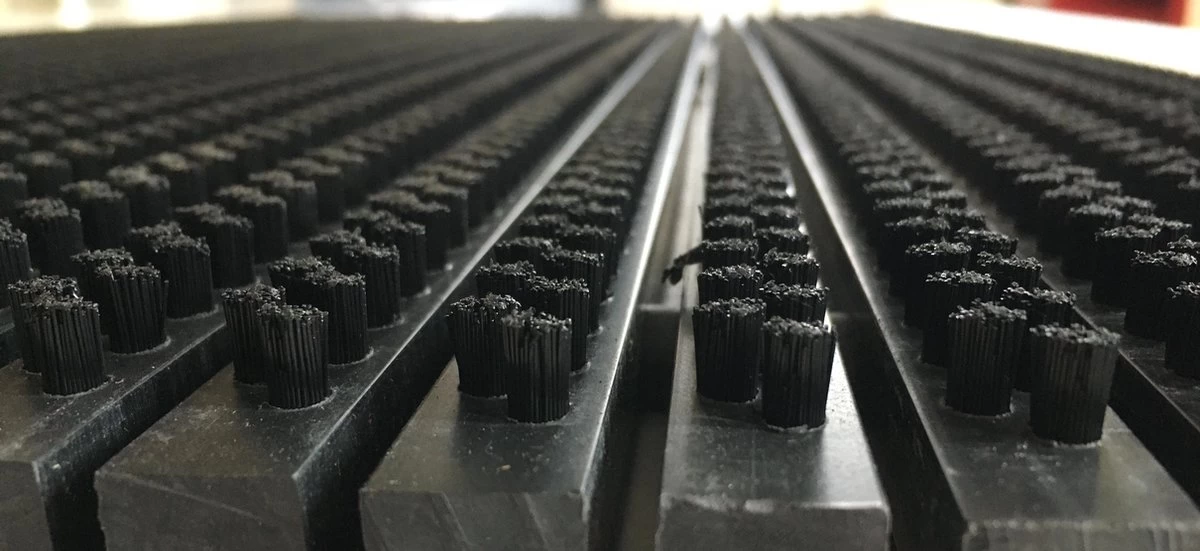 Nieuw: Extra Groot! Buitenmat: ADmat Borstelmat Zwart 90x60 Cm (bxd) Deurmat Voor Buiten 4 Nieuw: Extra Groot! Buitenmat: ADmat Borstelmat Zwart 90x60 Cm (bxd) Deurmat Voor Buiten - Afbeelding 2