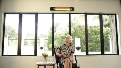 Livington Instant Heater - Infrarood Terrasverwarmer - 2000W - Binnen En Buiten - Bewegingssensor - IPX4 - Met Afstandsbediening -Philips Hue Winkel 1200x675 48