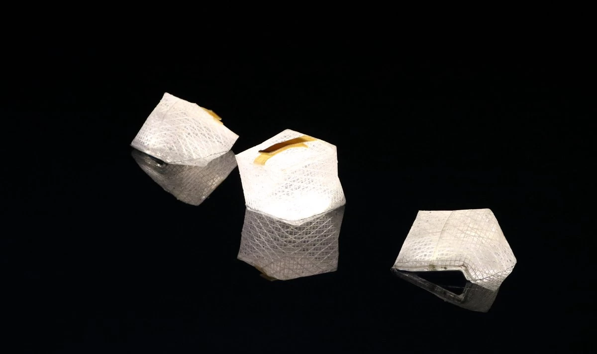 Solight Solarpuff - LED Lantaarn - Zonne Energie Lampje - Waterdicht - Opvouwbaar - Tuinlamp - Camping - Boot Verlichting 8 Solight Solarpuff - LED Lantaarn - Zonne Energie Lampje - Waterdicht - Opvouwbaar - Tuinlamp - Camping - Boot Verlichting - Afbeelding 6