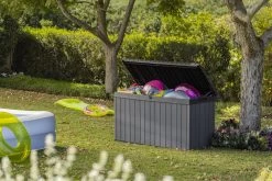 Keter Darwin Opbergbox - 570L - 142,5x65,5x78,2cm - Grijs -Philips Hue Winkel 1200x800 223