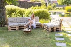 MaxxGarden Palletkussen - Rugkussen Loungeset Bank - Palletsofa - 120x40cm - Taupe 9 MaxxGarden Palletkussen - Rugkussen Loungeset Bank - Palletsofa - 120x40cm - Taupe -Philips Hue Winkel 1200x800 31