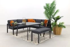 Wellington Lounge Dining Set - Carbon Black -Philips Hue Winkel 1200x800 336