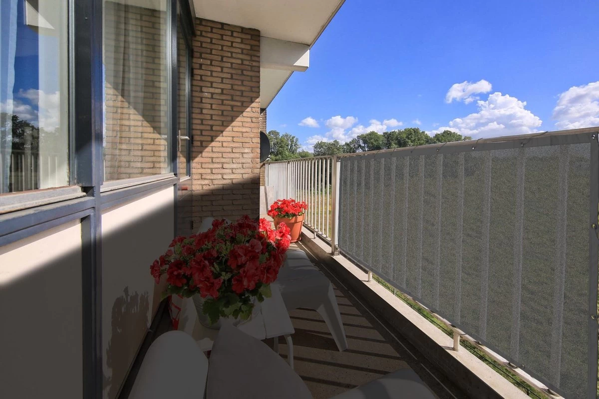 Balkonscherm Rechthoek Antraciet HDPE - 500 X 90 CM - Balkondoek, Balkon Omheining - Extra Privacy 3 Balkonscherm Rechthoek Antraciet HDPE - 500 X 90 CM - Balkondoek, Balkon Omheining - Extra Privacy