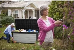 Keter Denali Opbergbox - 570L - 151,7x72,5x70cm - Grijs -Philips Hue Winkel 1200x812 1