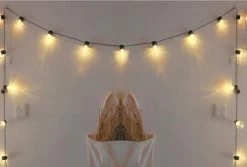 Waterproof Lichtslinger – Voor Binnen En Buiten – 7,6 Meter Lang 25 Waterproof Lichtslinger – Voor Binnen En Buiten – 7,6 Meter Lang -Philips Hue Winkel 1200x813 7