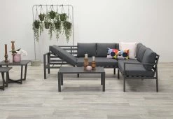 Garden Impressions Lexinton Loungeset - Verstelbaar - Aluminium - Zwart -Philips Hue Winkel 1200x828 5