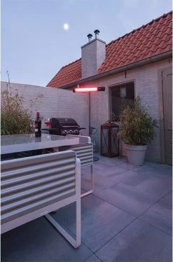 Eurom Golden 2000 Shadow Terrasverwarmer 37 Eurom Golden 2000 Shadow Terrasverwarmer -Philips Hue Winkel 793x1200 1